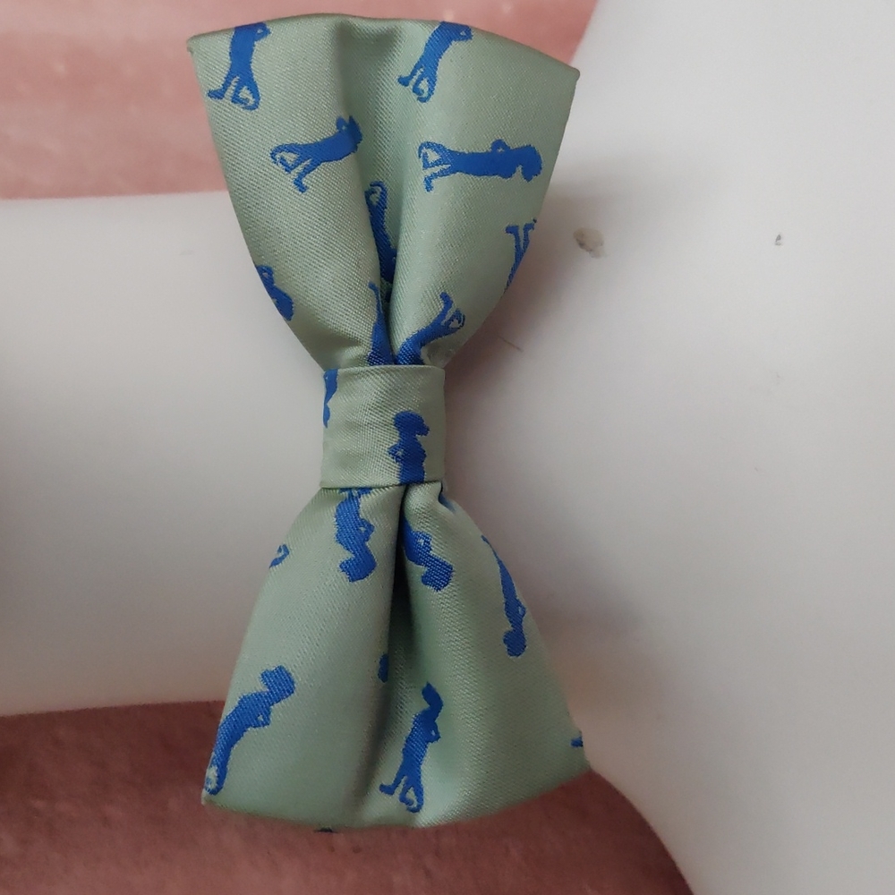 GEICO Bowtie! Adjustable